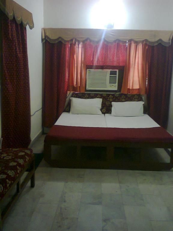 Aditya Palace Agra  Exterior photo